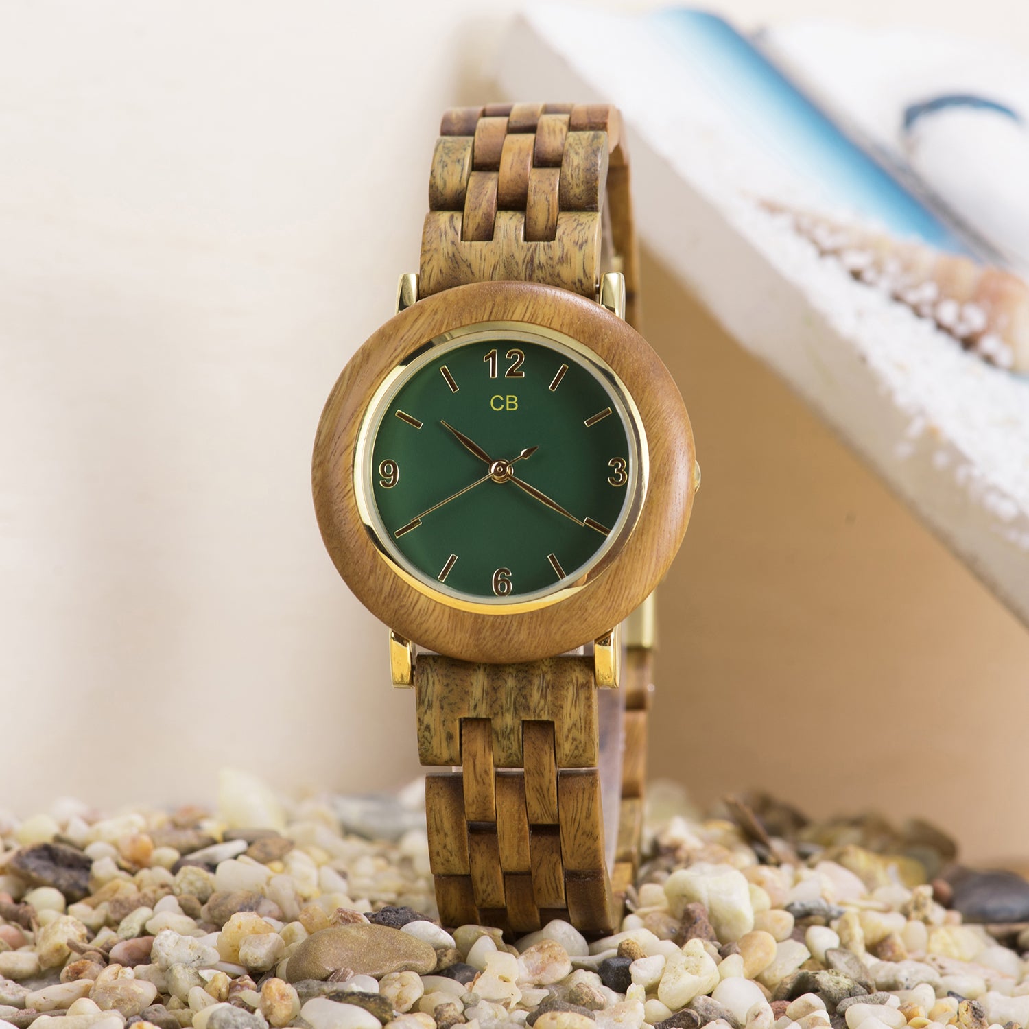 Green Sandalwood Watch & Band - Gold & Green 35mm